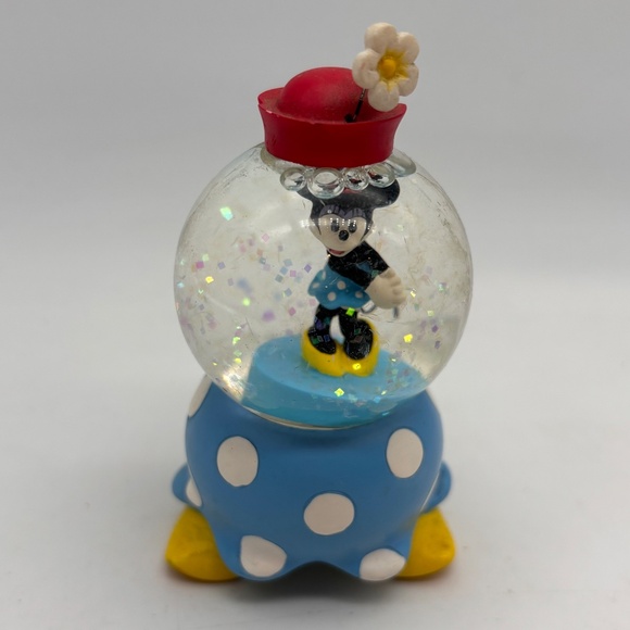 Disney Parks Minnie Mouse Collectible Character Mini Water Snow Globe - Picture 2 of 10